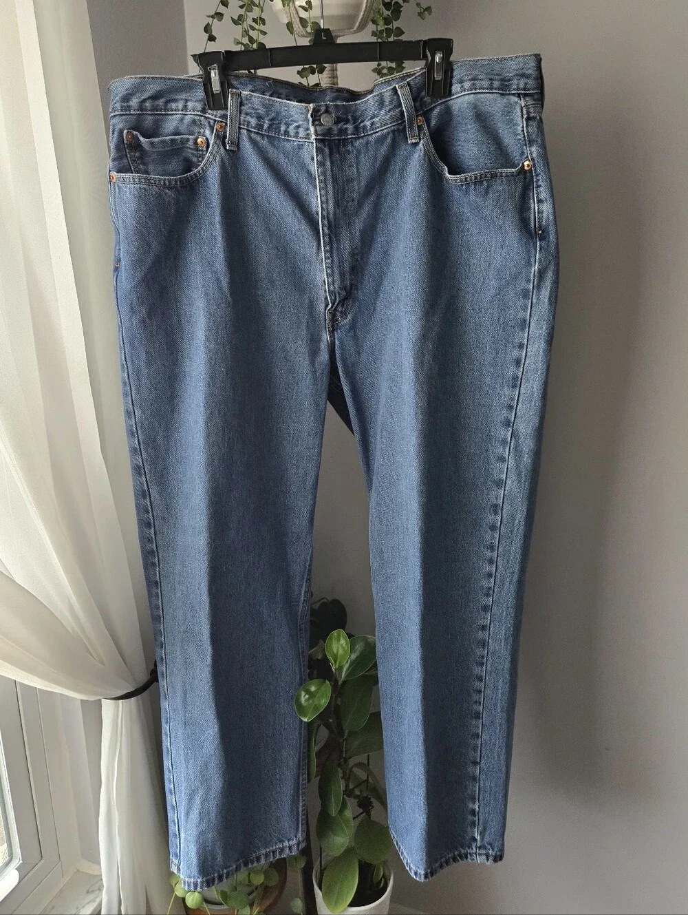 Levis 550 Jeans Mens 44x30 Blue Relaxed Fit Medium Wash 100% Cotton
